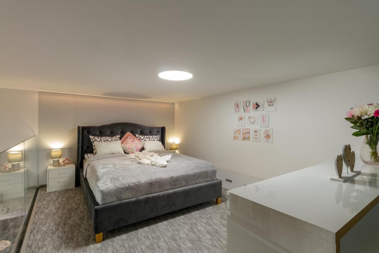 B2 City Center, Dohany Street Будапеща Екстериор снимка
